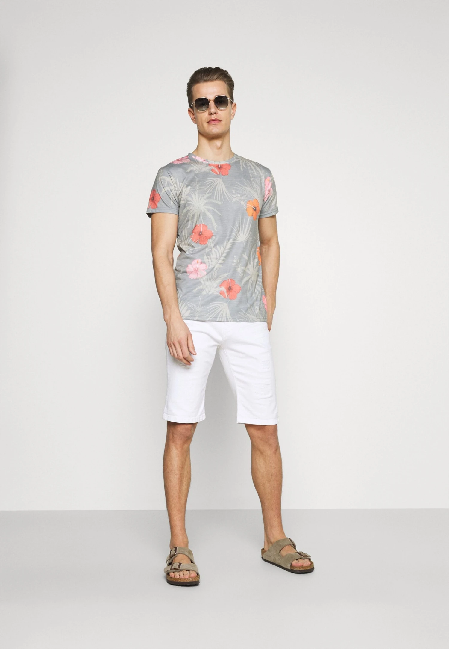 Indicode Jeans Kaden Holes - Jeansshorts - Offwhite 4 Indicode Jeans Kaden Holes - Jeansshorts - Offwhite - Bilde 2