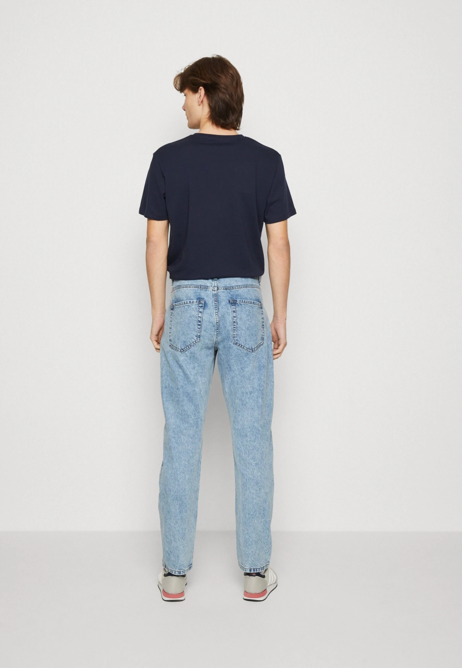 Indicode Jeans Jeans Tapered Fit - Frozen Bleach 5 Indicode Jeans Jeans Tapered Fit - Frozen Bleach - Bilde 3