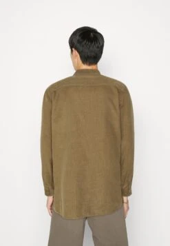 Indicode Jeans Inmakai - Skjorte - Capers -Indicode Jeans 5e3108523f80488cba4192ea08448f45