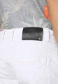 Indicode Jeans Kaden Holes - Jeansshorts - Offwhite 14 Indicode Jeans Kaden Holes - Jeansshorts - Offwhite -Indicode Jeans 6e889abd48054bcb924078ca4161d300