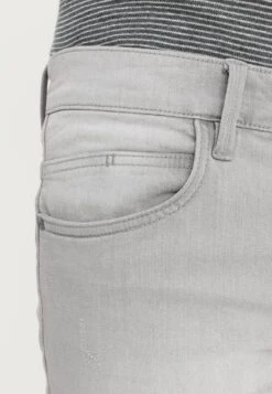 Indicode Jeans Kaden - Jeansshorts - Light Grey 13 Indicode Jeans Kaden - Jeansshorts - Light Grey -Indicode Jeans 7a5b022b351a4b25b3c30902ff37fe58