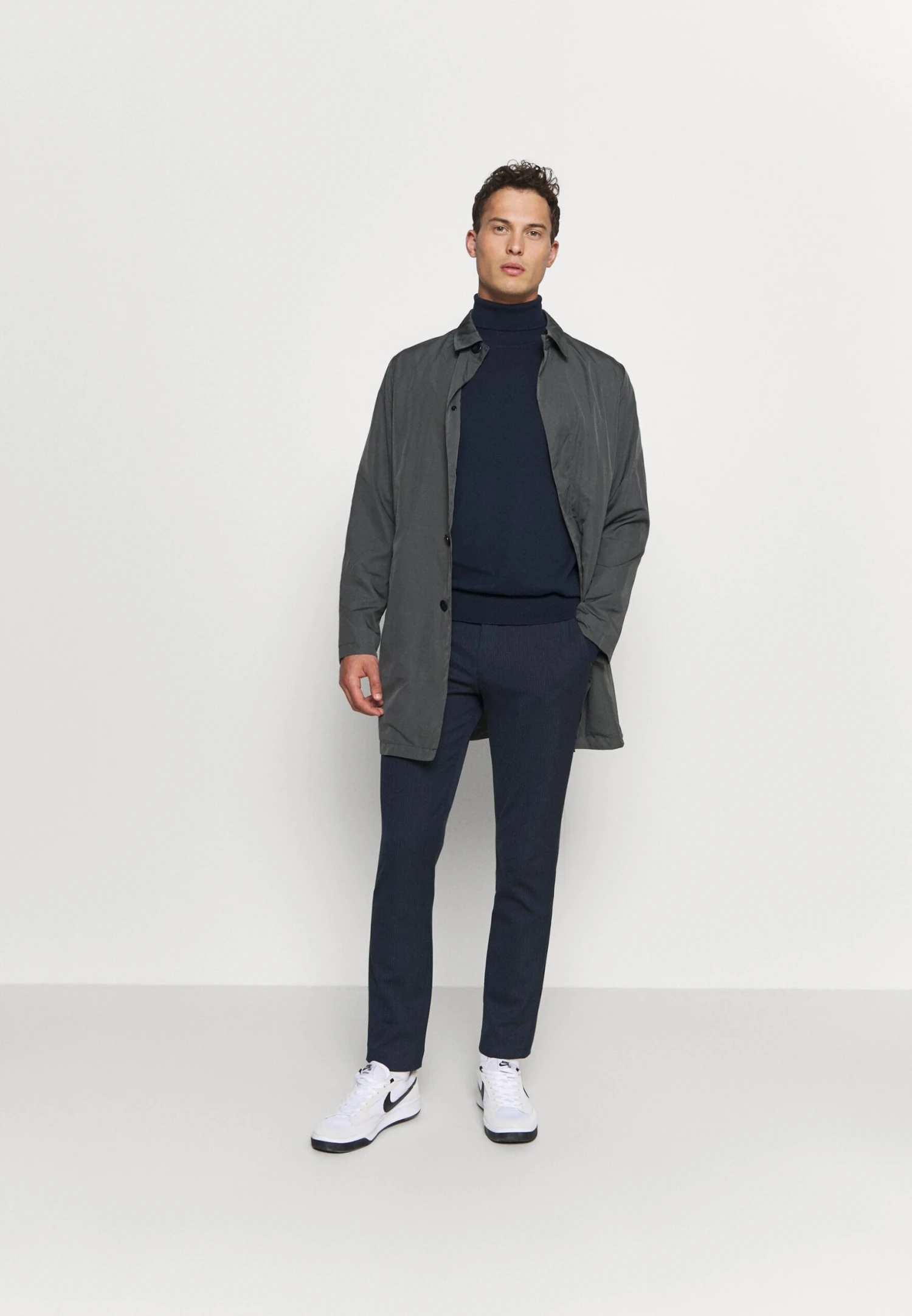 Indicode Jeans Burns - Strikkegenser - Navy 4 Indicode Jeans Burns - Strikkegenser - Navy - Bilde 2