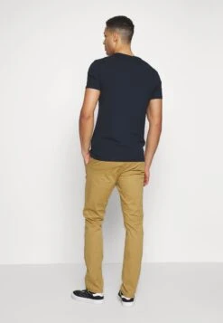Indicode Jeans Gover - Chinos - Amber -Indicode Jeans 7eae4f48891640288384f06ef4590365