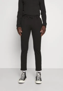 Indicode Jeans Eberlein With Rolled Up - Bukse - Black