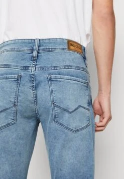 Indicode Jeans Coil Jogger - Jeans Tapered Fit - Salty Bleach 13 Indicode Jeans Coil Jogger - Jeans Tapered Fit - Salty Bleach -Indicode Jeans 8628aa4de34340a68a7ef40aa5c06438