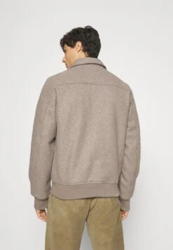 Indicode Jeans Inelon - Lett Jakke - Otter -Indicode Jeans 873c1d496d594ce49b1fdf4a16c6d7c3