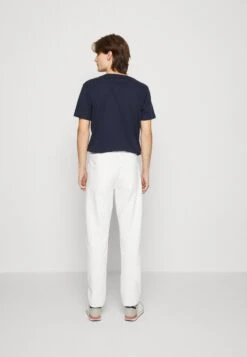 Indicode Jeans Jeans Tapered Fit - White Heaven 10 Indicode Jeans Jeans Tapered Fit - White Heaven -Indicode Jeans 88d6c9f383a74fa49f4348e630725cda