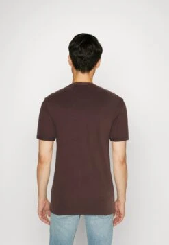 Indicode Jeans Nulle - T-Shirts Med Print - Vanilla Ice -Indicode Jeans 8f156d63d4e84de2aaae9eae8e3e96d7