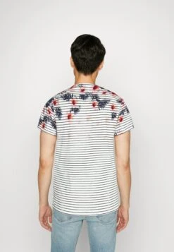 Indicode Jeans Ilbo - T-Shirts Med Print - Off-White -Indicode Jeans c684a41bab874eeca92b3588b2421bc3