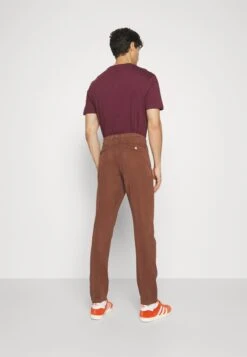 Indicode Jeans Ville - Bukse - Rootbeer -Indicode Jeans d14b869fdc9f43919a0f68d704072aaa