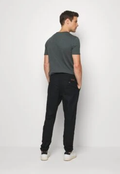 Indicode Jeans Viborg - Bukse - Black -Indicode Jeans e354a9d16c1e4dd6a9d2d797a339e2c5