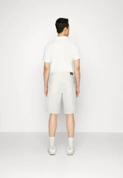 Indicode Jeans Tian - Jeansshorts - White Heaven 10 Indicode Jeans Tian - Jeansshorts - White Heaven -Indicode Jeans fe51eff77c2c4dbf8547a71d5e41179d